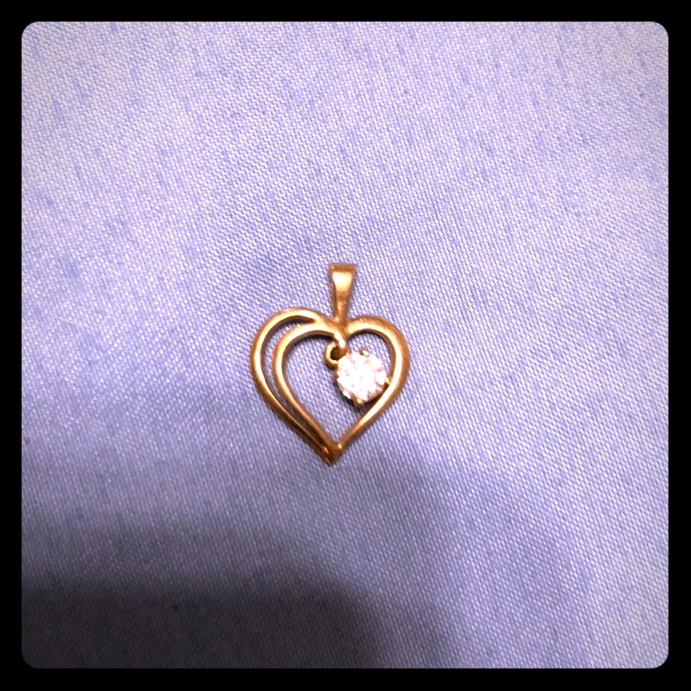 Gold and diamond pendant
